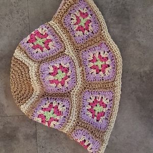 Nwt Bcbg crochet bucket hat